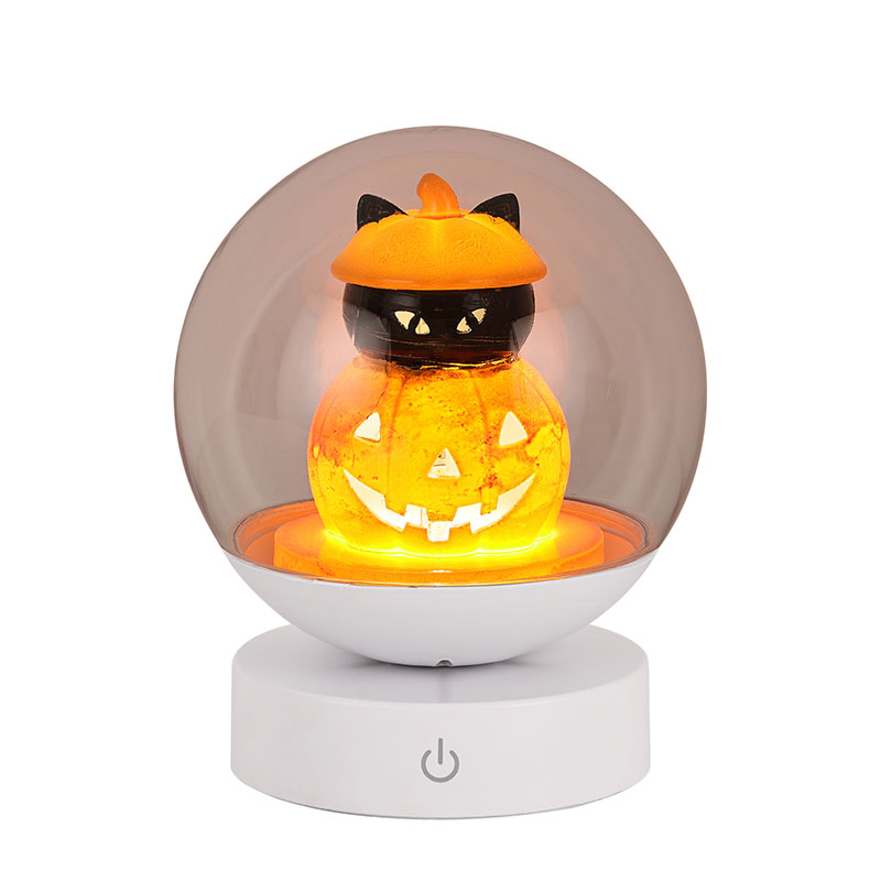 Balqabaq başı ilə doldurulan Halloween Balqabaq Gecə İşığı
